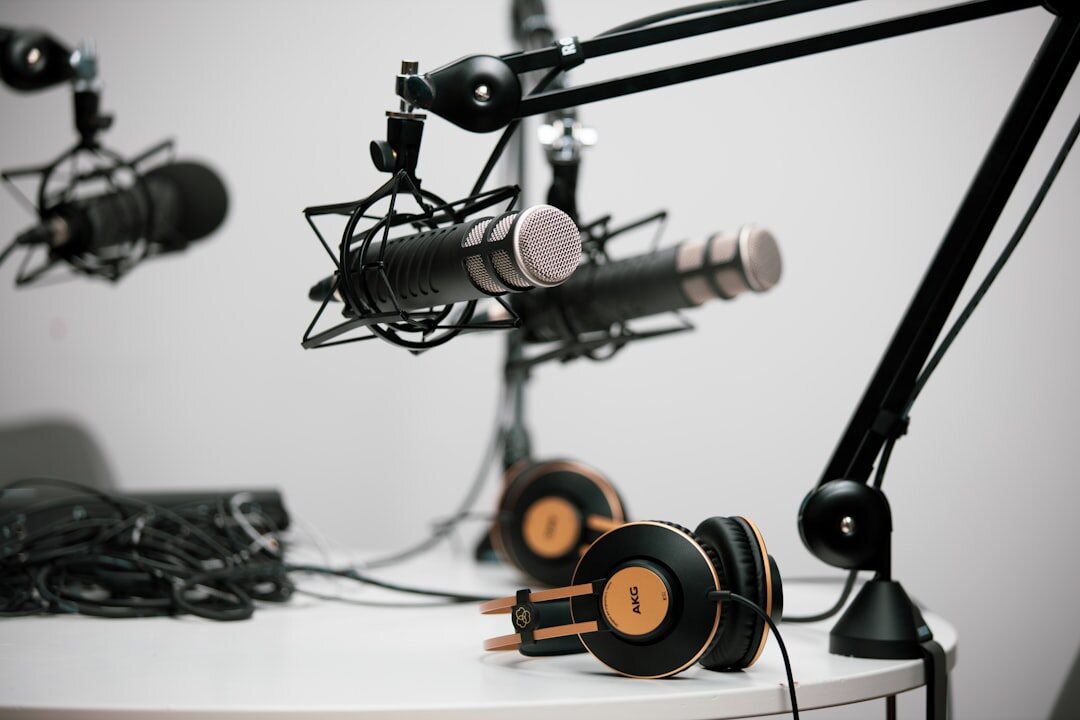 home podcast studio setup